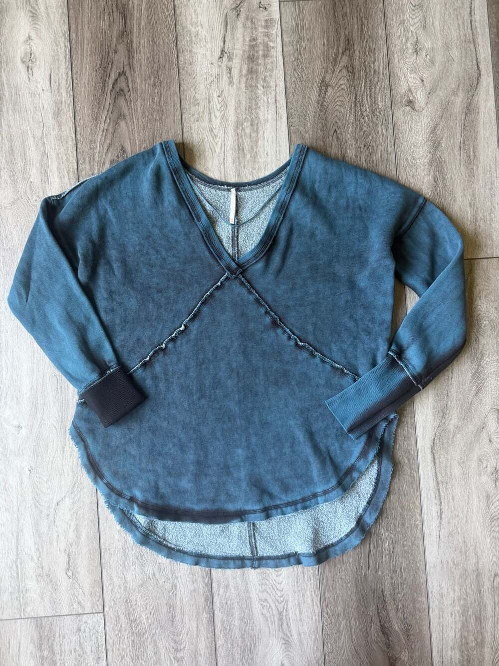Free People Westeros Distressed Sweatshirt XS Blue V-Neck Pullover Tunic